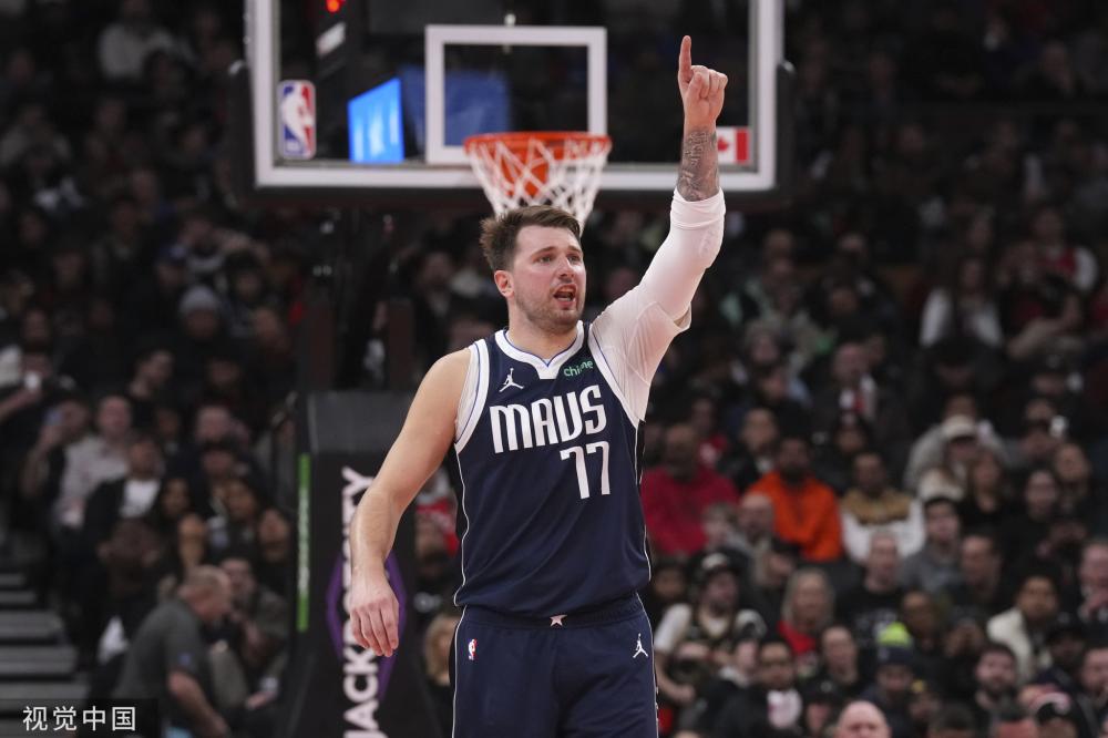 球场上的伤 球场上的伤